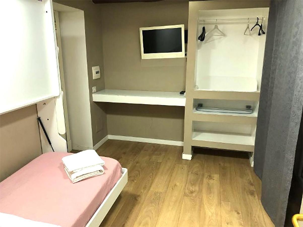 Bed And Breakfast Napoli Centro Storico מראה חיצוני תמונה